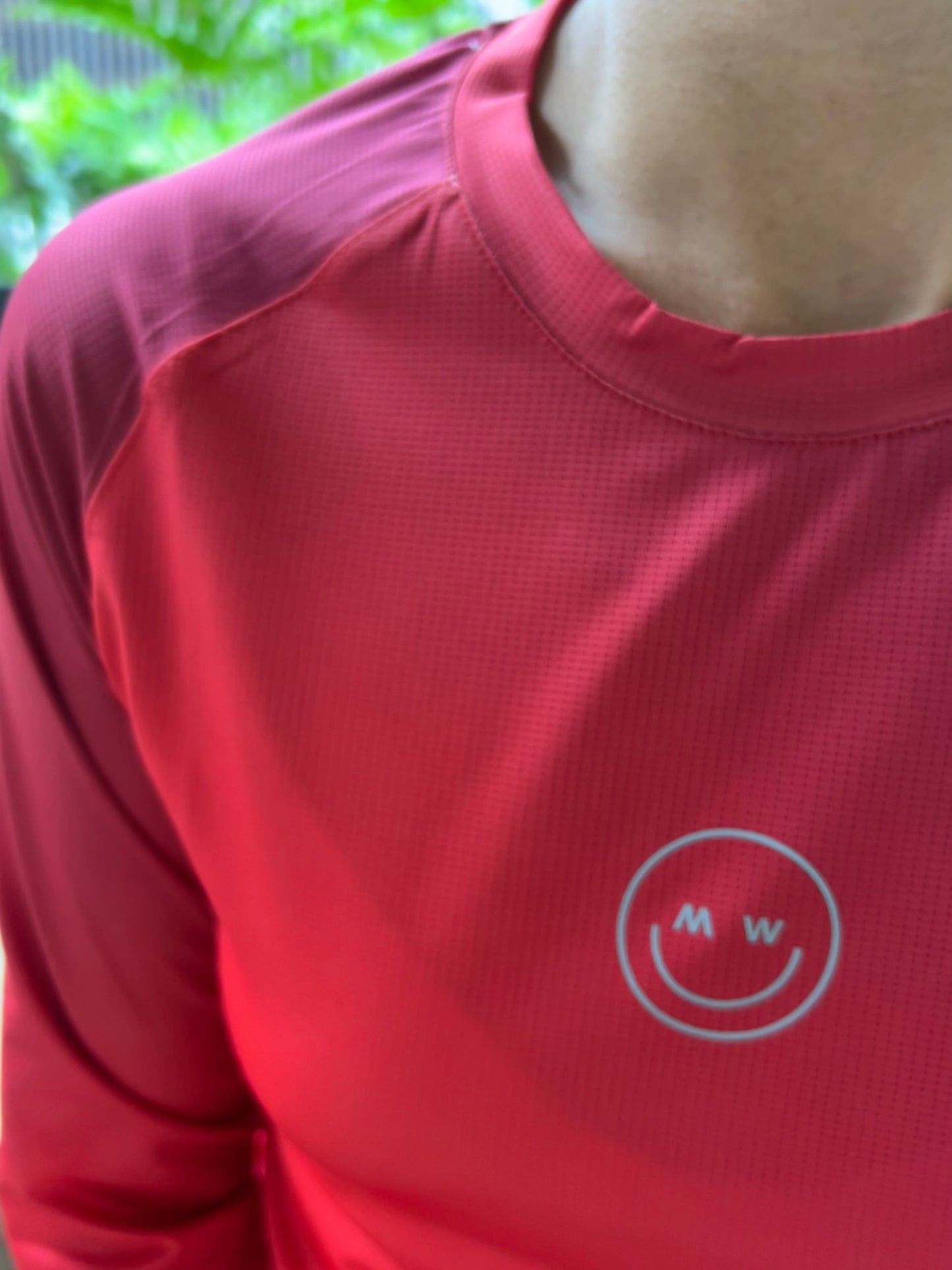 [MADE FOR WOMEN] RELAXED LONG SLEEVE WOMEN FOR RUNNING EVERYDAY CHICAGO